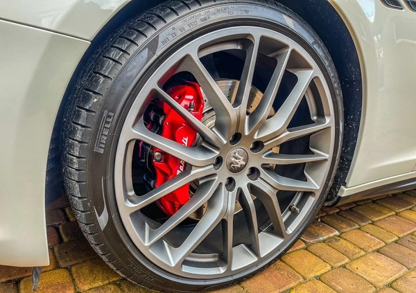 Maserati Ghibli cena 119999 przebieg: 63000, rok produkcji 2014 z Żagań małe 781